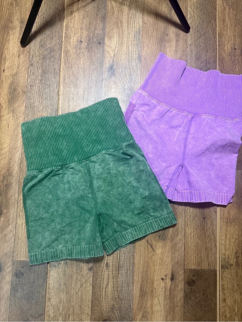 Zenana Seamless Ribbed High-Waist Workout Shorts S/M